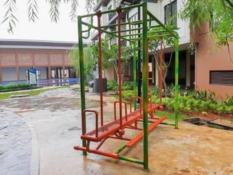 Fully Furnished And Comfortable 1br Asatti Apartment By Travelio