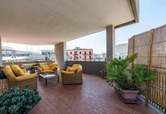 Apartamento Studio In Bari With Wonderful City View Furnished Terrace And Wifi 900 M From The Beach