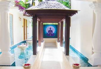 Hotel Carnoustie Ayurveda & Wellness Resort