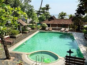 Hotel Punnamada Resort