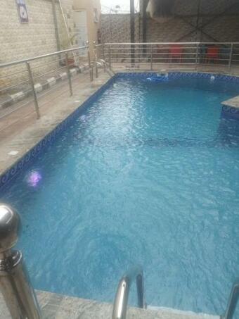 Bchezz Hotel