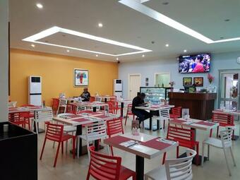 Lae City Hotel