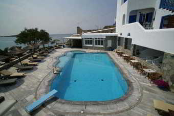 Petinos Hotel