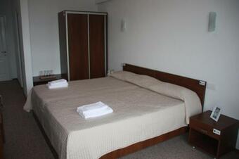 Hotel Heaven
