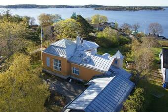 Bed & Breakfast Artstay - Villa Akleja