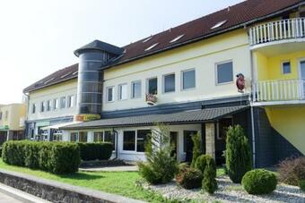 Hotel Rub�n