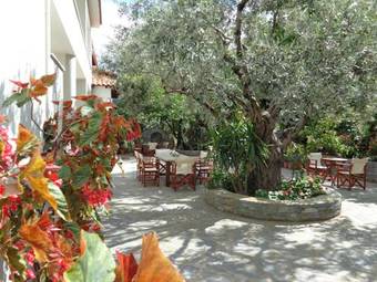 Hotel Faros