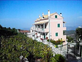 Merlot Village 2