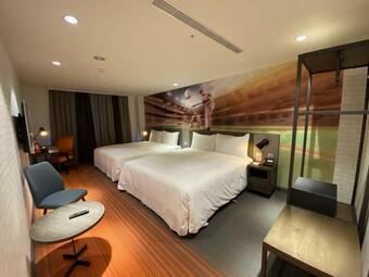 T11?t12 Hotel