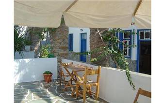Hostal Anerousa