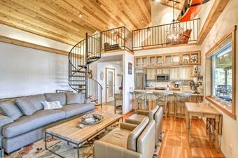 South Lake Coeur Dalene Home With Dock And Kayaks