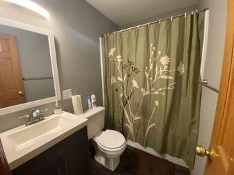 A Little Slice Of Champaign Illinois Charm! - Whole Home For Rent In Champaign