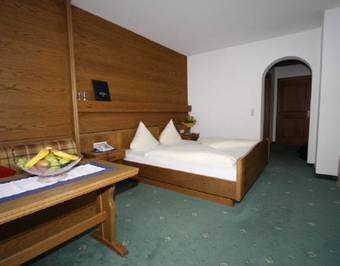 Hotel Martha