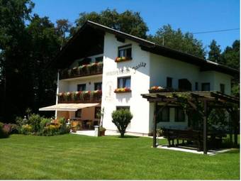 Hostal Waldpension Schiefling Am See