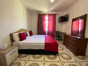 Hostal Residence Maeva