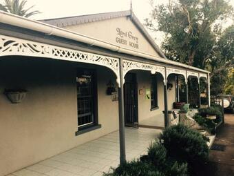Hostal Lord Grey Guest House