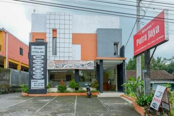 Hotel Reddoorz @ Wisma Putra Jaya Kaliurang