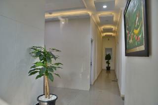 Hotel Zen Rooms W Home Express Tebet
