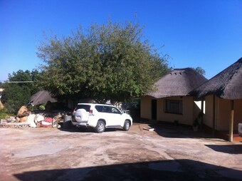 Hotel Maeto Lodge