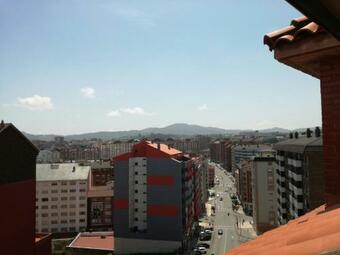 Apartamento Atico Bajo Cubierta Y Garaje. Registro N� Vut829as