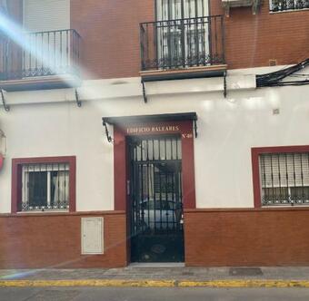 Apartamento Entero A 10 Minutos En Coche De Sevilla Centro