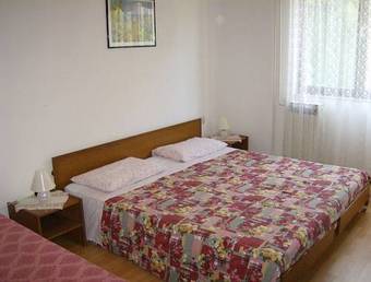 Apartments Folo