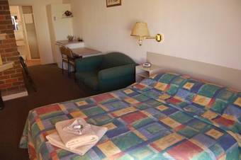 Mid City Motel
