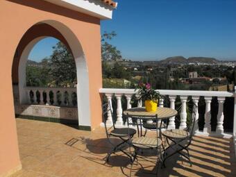 Studios - Suite Princi�re + Piscine Pr�s De Valencia
