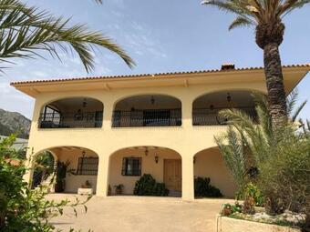 Villa Bovalar