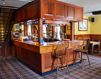 Posada The Crown Inn Hotel