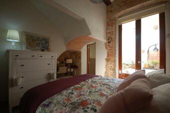 Lets Holidays Tossa de Mar Romantic Apartment