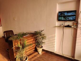 Hotel Oyo 84944 Stay Lucky