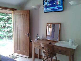 Bed & Breakfast Manor Garden Lodge