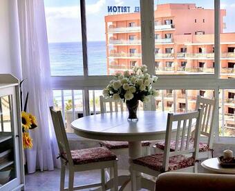 Apartamento 2 Bedrooms Appartement With Sea View Shared Pool And Wifi At Benalmadena