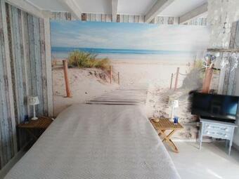 Tante Cher � La Mer - Zeeland