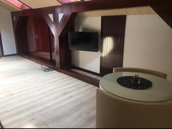 Cherry Apartmani