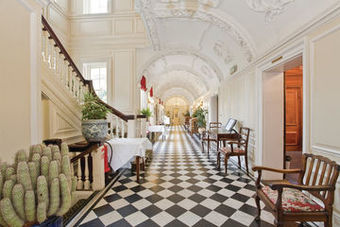 Hotel Barnett Hill