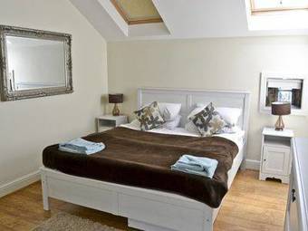 Oak Tree Cottage