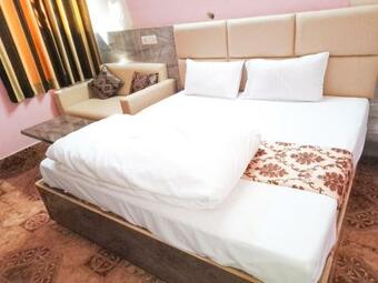 Hotel Natraj Palace