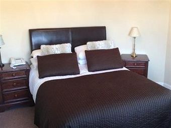 Cley Hall Hotel