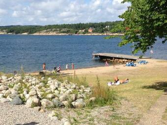 Lodge H�llestrand Cottage -sillen