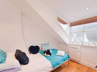 Sunny Cottage