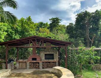 Hotel Marquis Garden Eco-cottages