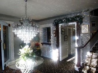 Castle Hotel