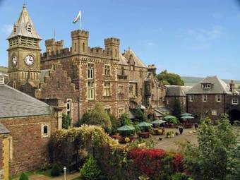 Hotel Craig-y-nos Castle