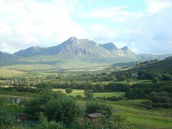 Ben Loyal Hotel