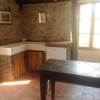 Maison De 7 Chambres Avec Piscine Partagee Terrasse Et Wifi A Grospierres