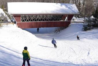 Hotel Long Trail House - Stratton Mountain