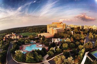 Hotel Lansdowne Resort
