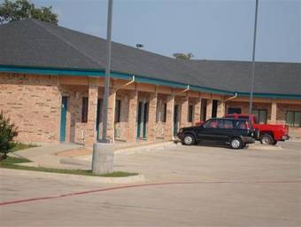 Quality One Motel